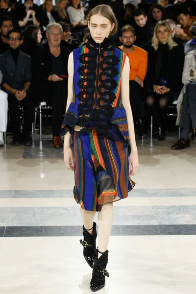 Look 24